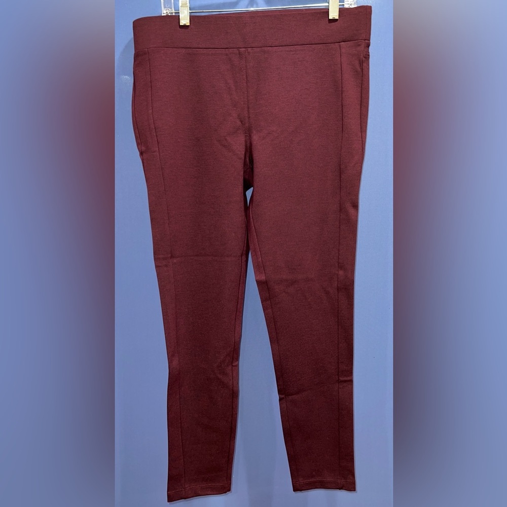 LOFT Burgundy Spaced Dyed Leggings
